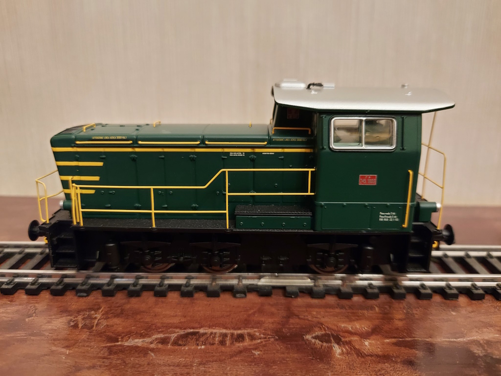 Locomotore diese da manovra OM