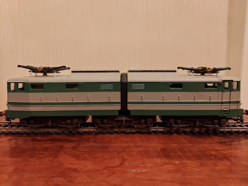 E646-027