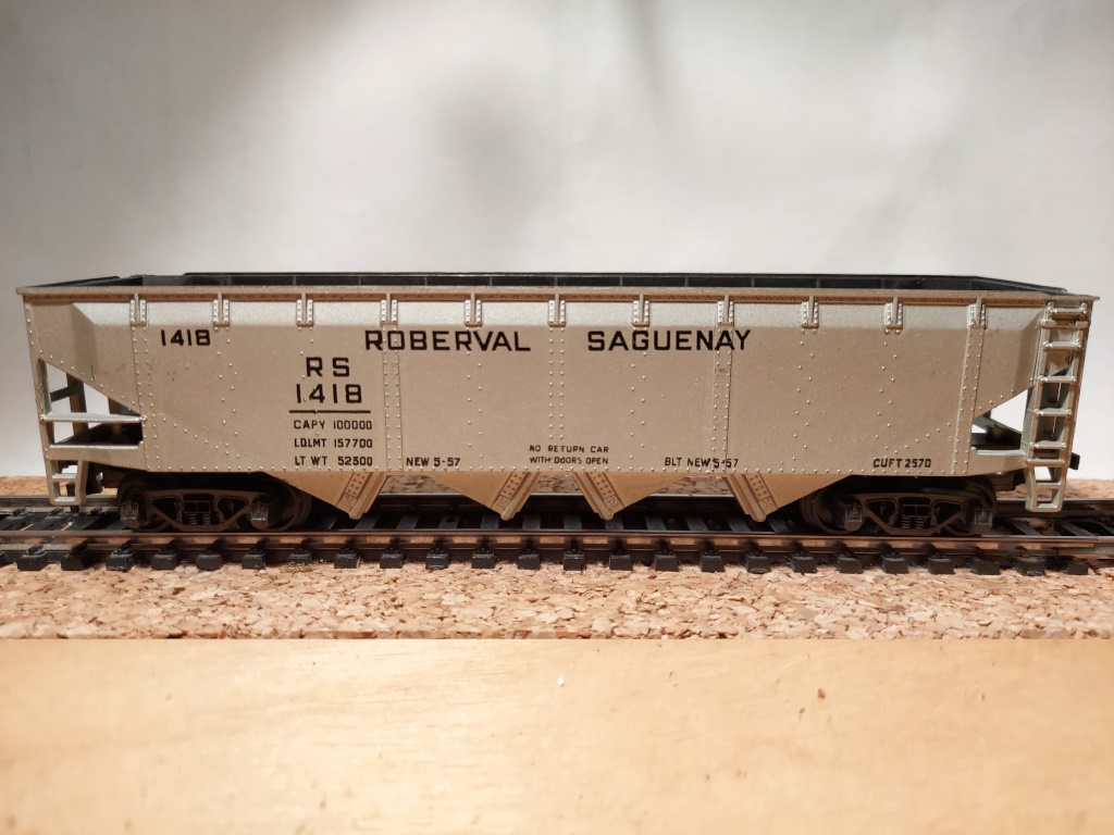 Carro tramoggia Roberval Sanguenay