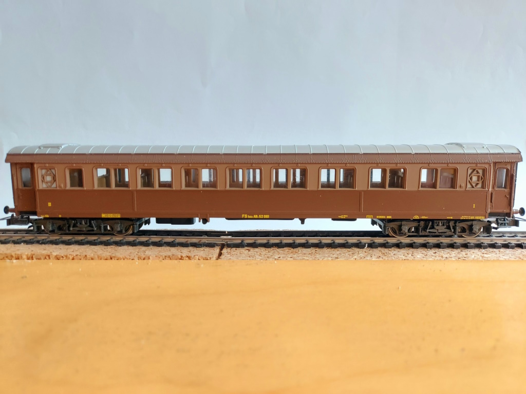 Carrozza passeggeri tipo ABz 52000