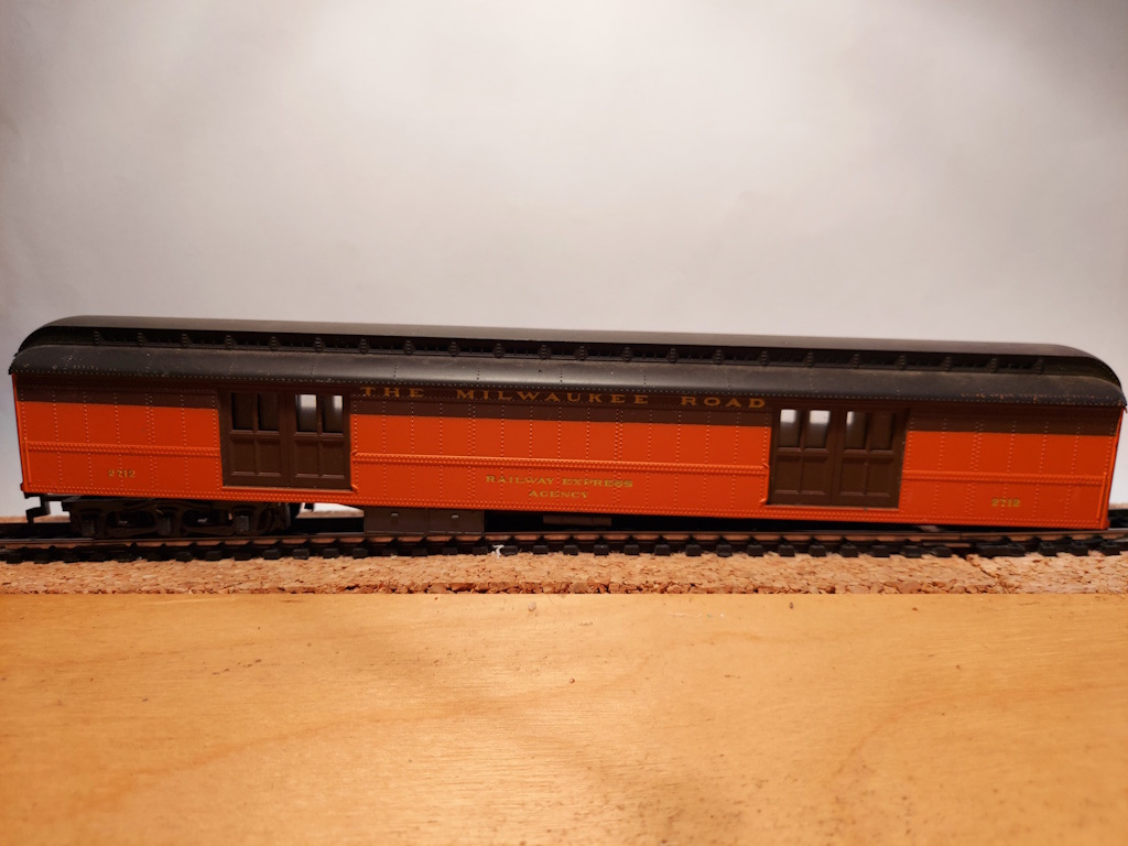 Carrozza Heavy Weight Baggage Express Milwaukee Road