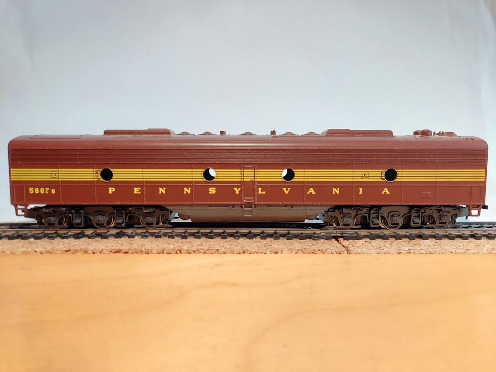 Coppia locomotori EMD-8