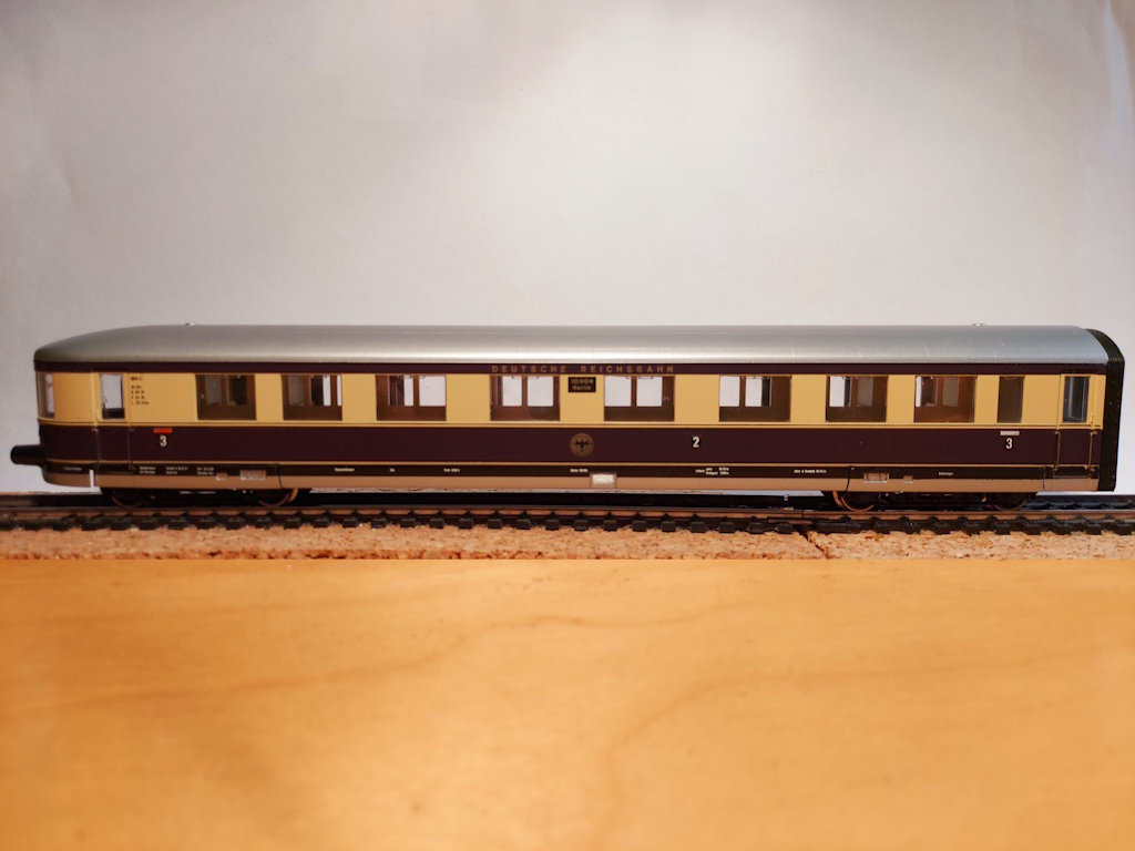 carrozza di testa